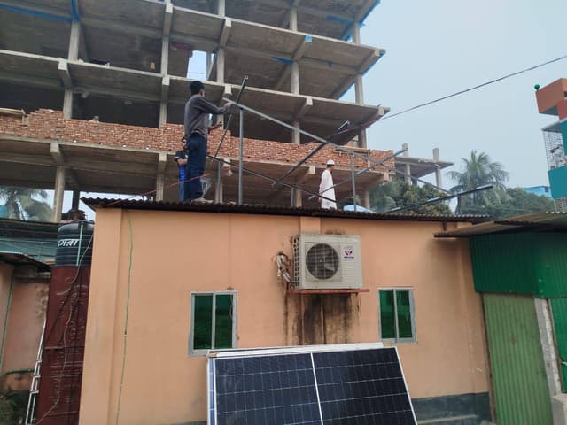 3.5 Kilo Watt Solar Hybrid System Install